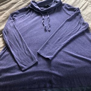 Womens plus 18/20 cowl neck